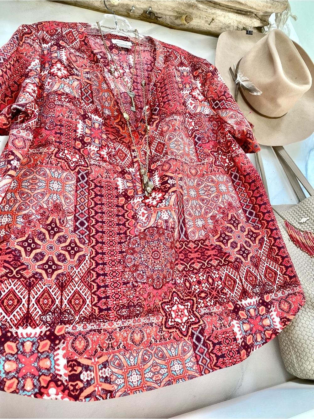 Lovely Boho blouse w resort vacay shabby chic vibe